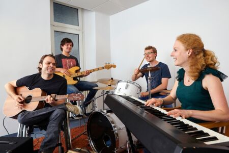 KSHG´s music room KSHG´s music room