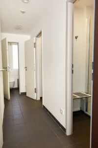 Sanitary facilities in the corridor